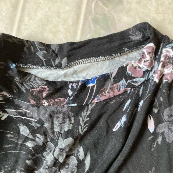 Torrid Super soft Black Gray Floral skater Knit Dress - Picture 3 of 5